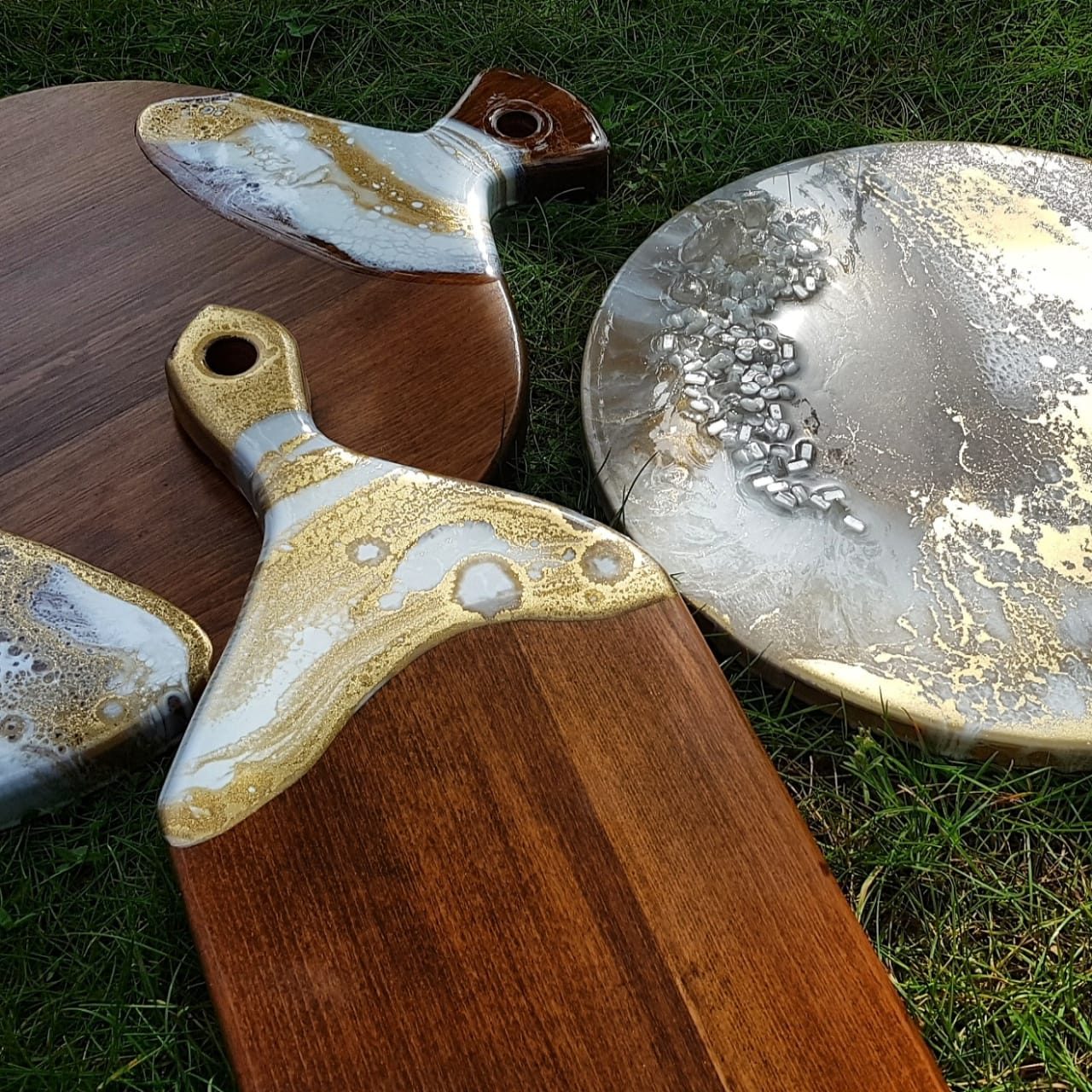 Lazy Susans - resin art by Zora